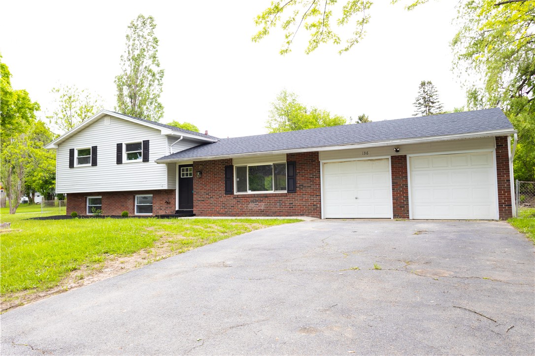 136 Nevins Road, Henrietta, New York image 1