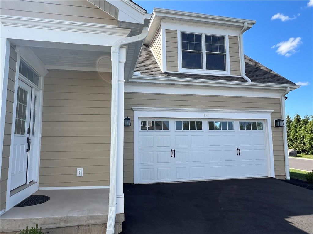 Photo of 241 Bretlyn Cir Cir, Brighton, NY 14618 (MLS # R1678122)