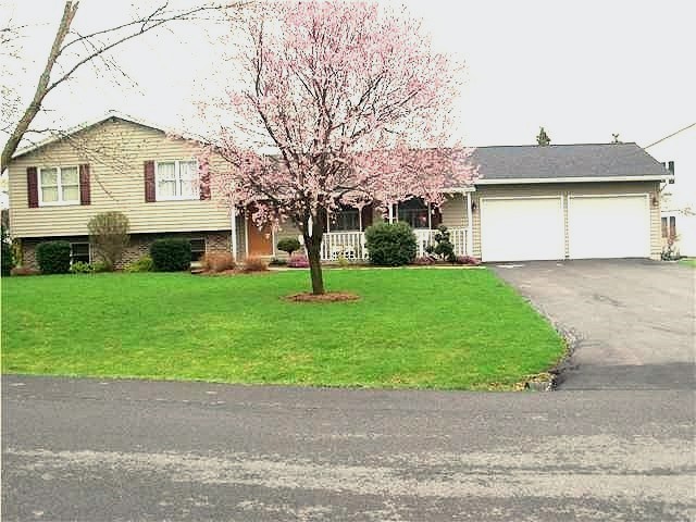 102 Brookside Drive, Fayette, New York image 3