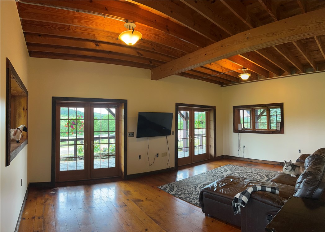 Search Properties 3 184 lower reservoir road