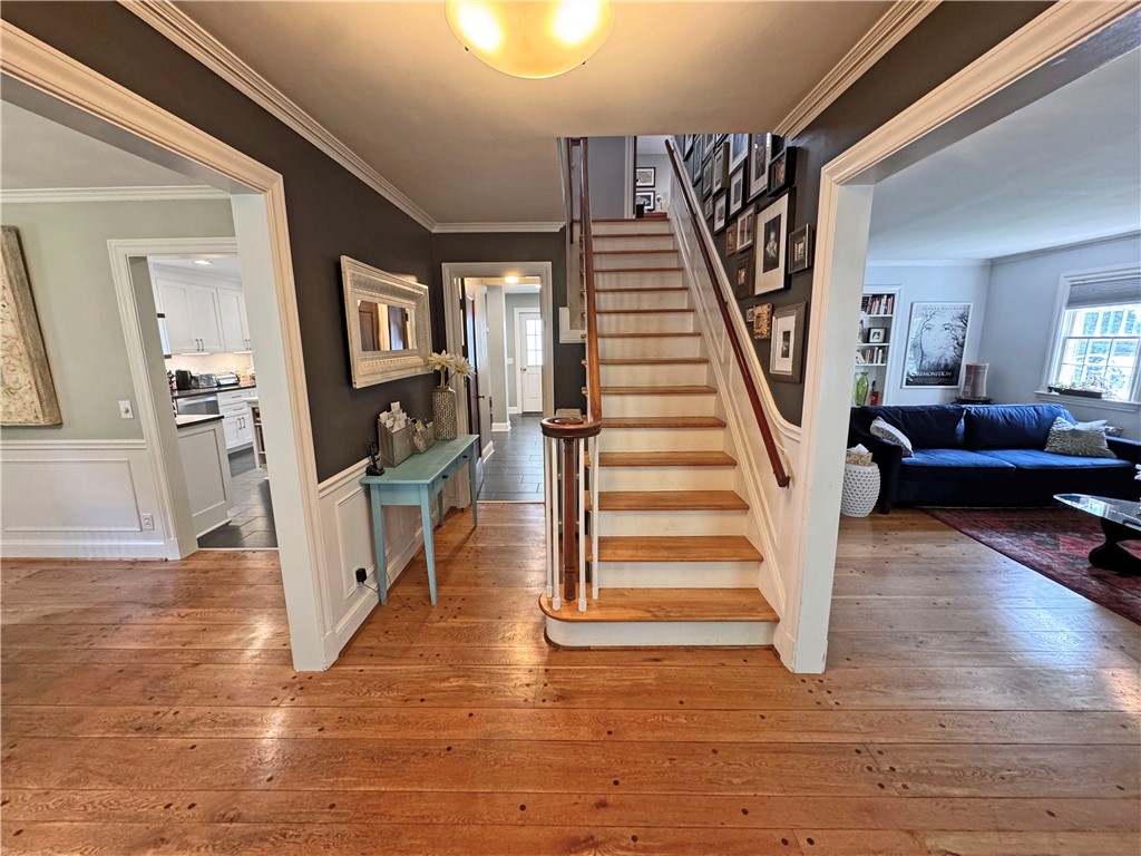 Search Properties 3 290 hollywood avenue