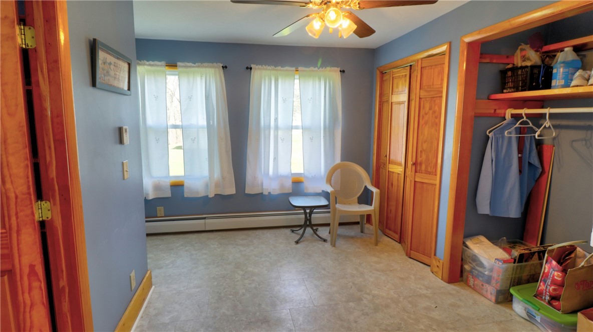 Springport, New York 13160, United States, 5 Bedrooms Bedrooms, ,2 BathroomsBathrooms,Residential,Pending,102601