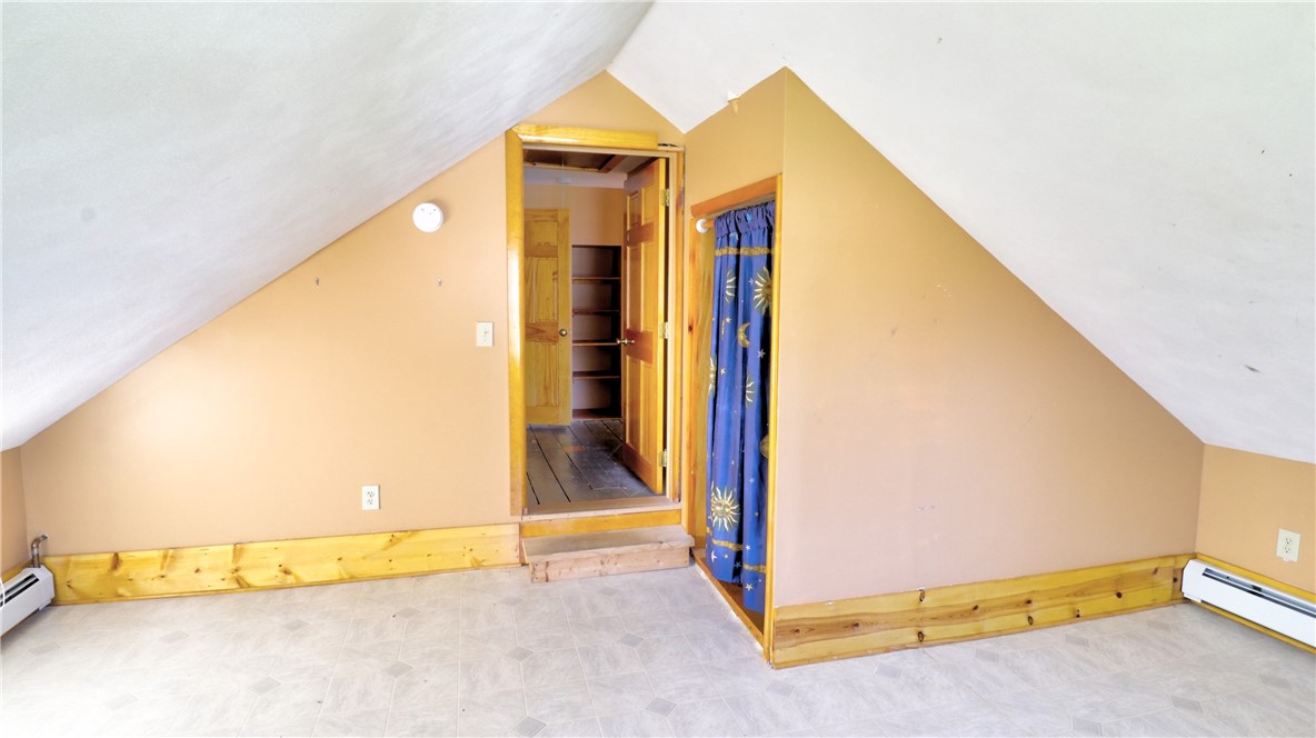 Springport, New York 13160, United States, 5 Bedrooms Bedrooms, ,2 BathroomsBathrooms,Residential,Pending,102601