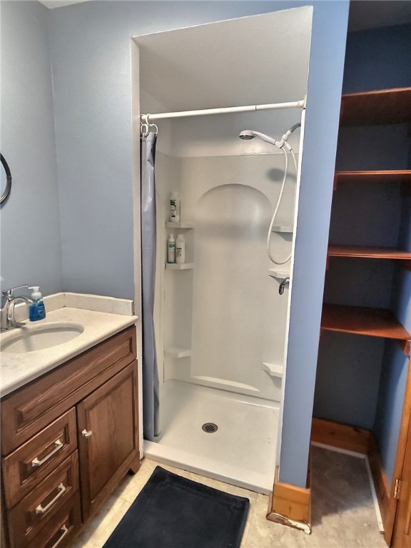 Springport, New York 13160, United States, 5 Bedrooms Bedrooms, ,2 BathroomsBathrooms,Residential,Pending,102601