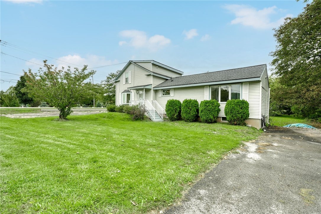9235 W Ridge Road