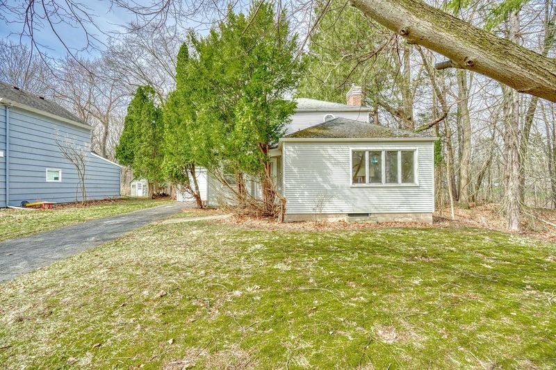 262 commodore parkway