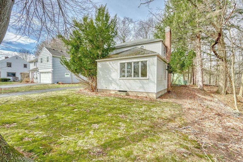 262 commodore parkway