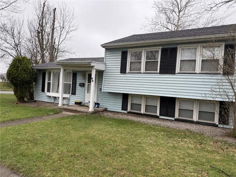 Homes For Sale - 68 Stanford Road<br/> Rochester, NY 14620