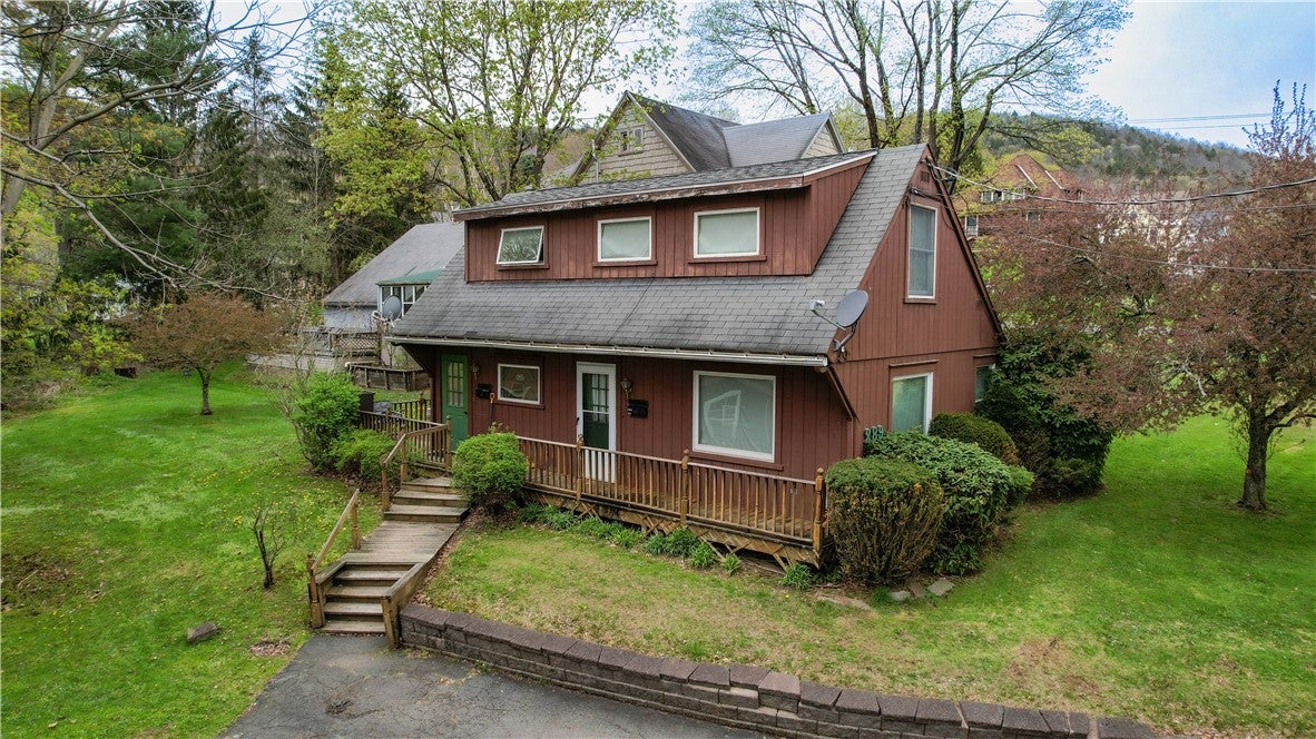 2 unit multi-family next door
