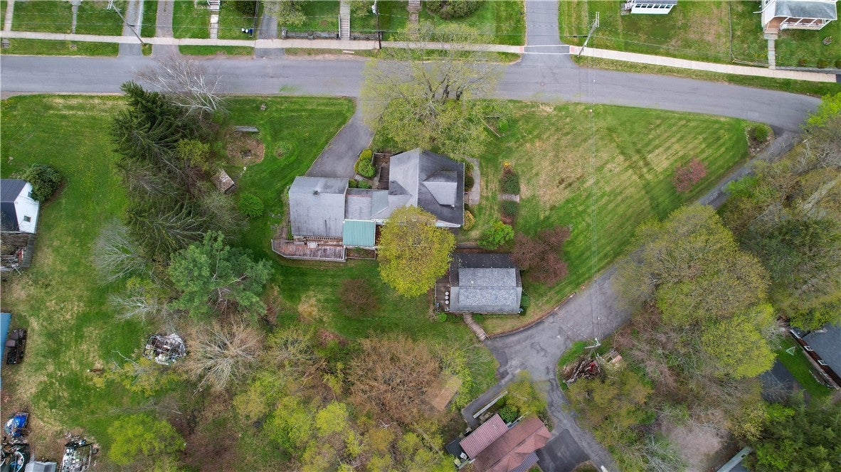 293 Delaware Street - Photo 2
