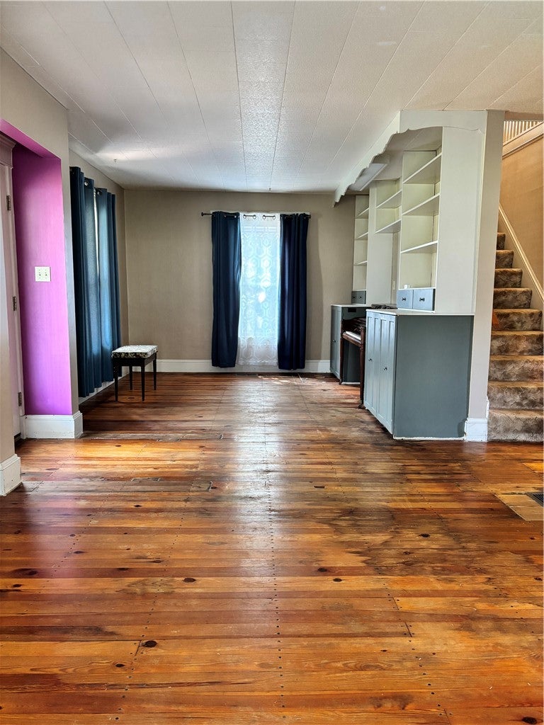 293 Delaware Street - Photo 4