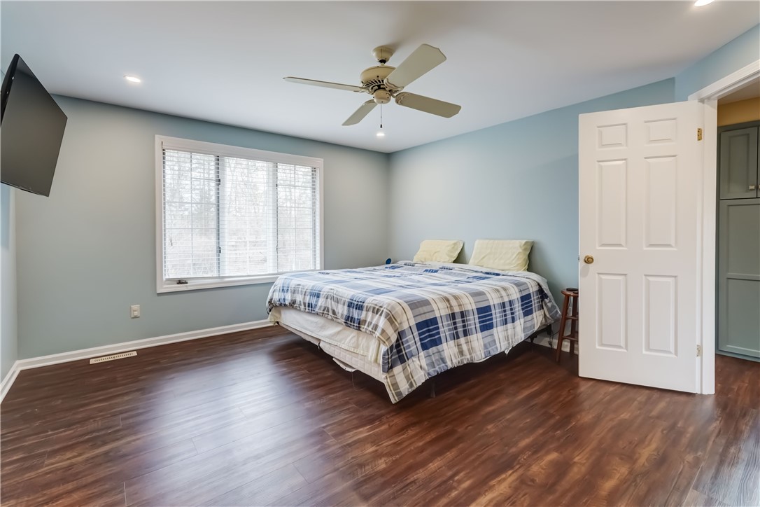 27 Sutton Point, Pittsford, New York image 22