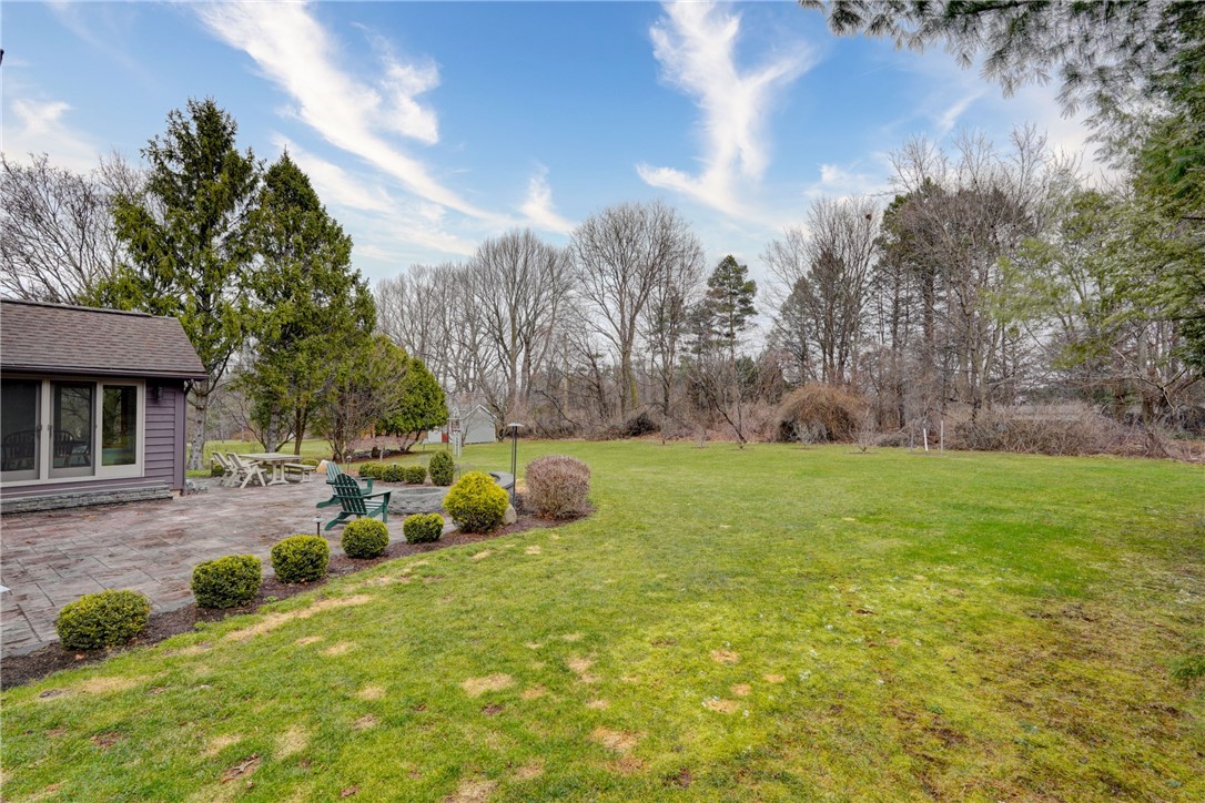 27 Sutton Point, Pittsford, New York image 37