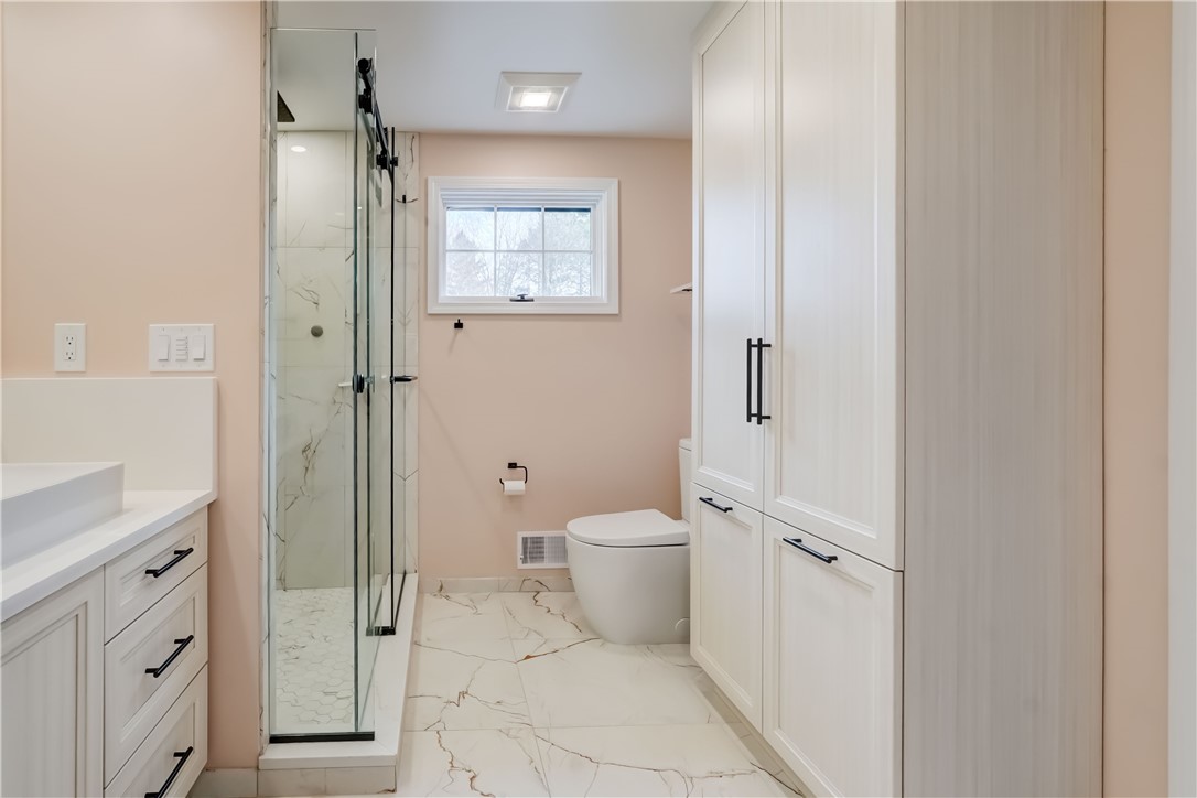 27 Sutton Point, Pittsford, New York image 24