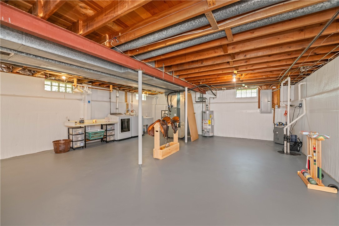1101 Five Mile Line Road, Webster, New York image 37