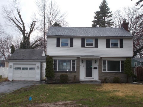 Homes For Sale - 19 Fairview Court<br/> Greece, NY 14612