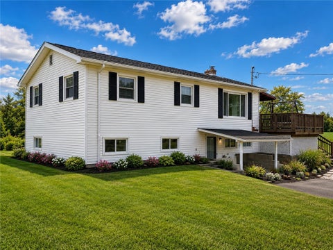 Homes For Sale - 3188 Williamson Road<br/> Fayette, NY 13148