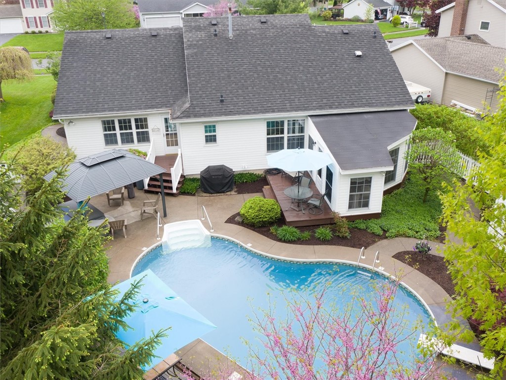 390 Red Apple Lane, Greece, New York image 40