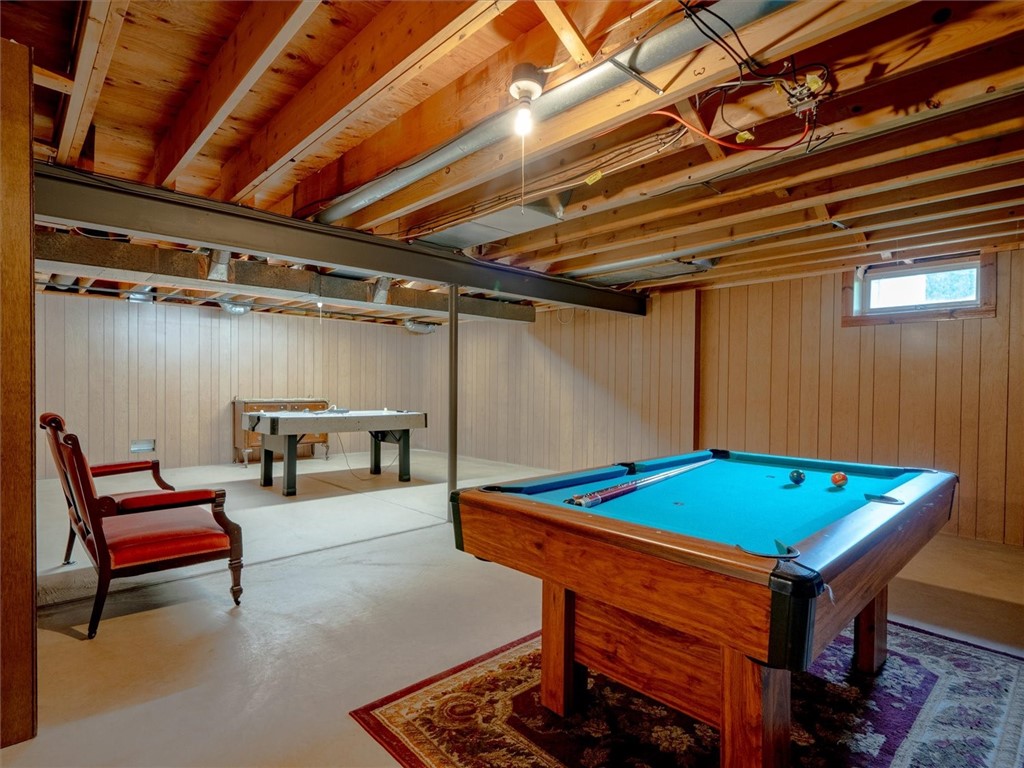 390 Red Apple Lane, Greece, New York image 35