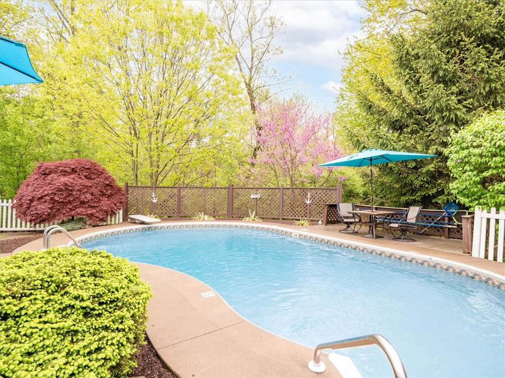 390 Red Apple Lane, Greece, New York image 48