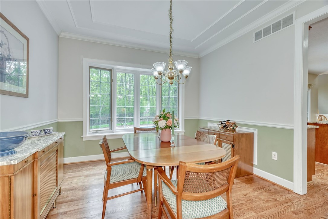 471 Sandystone Circle, Webster, New York image 7