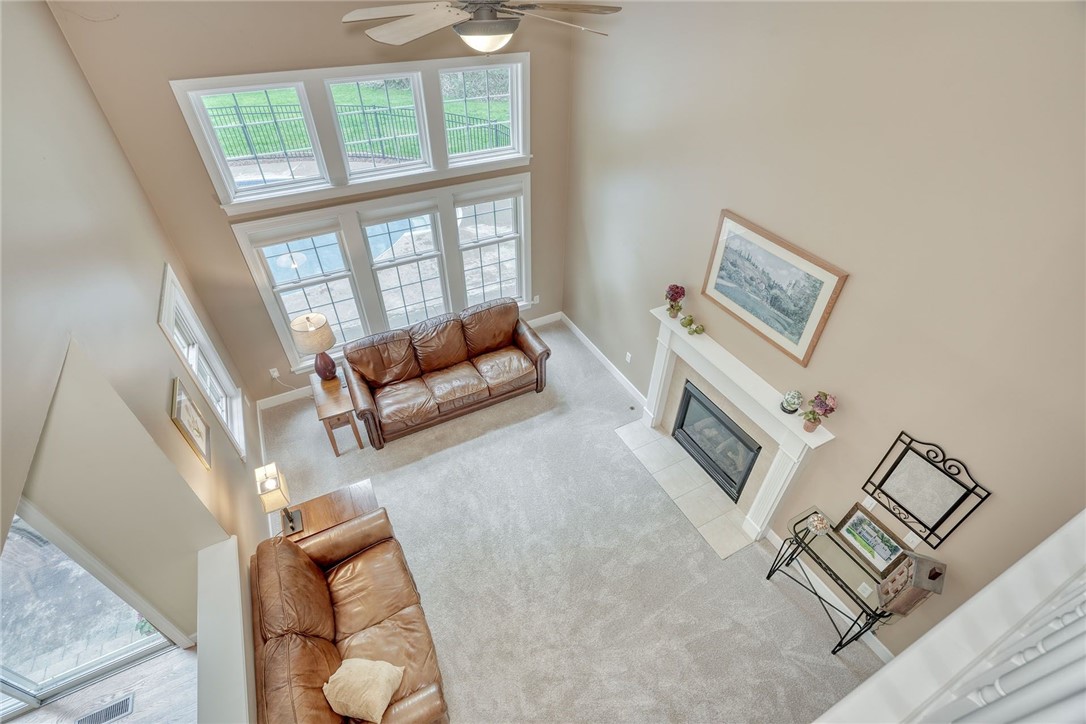 471 Sandystone Circle, Webster, New York image 15