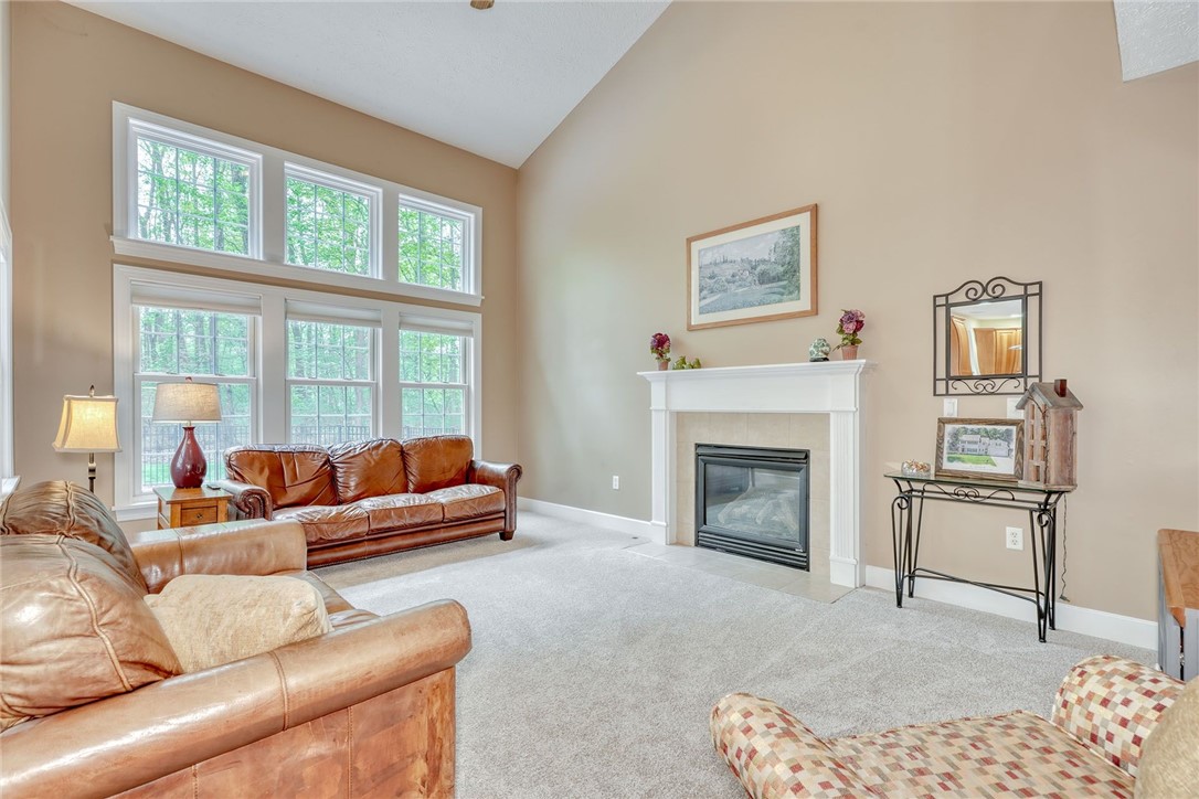 471 Sandystone Circle, Webster, New York image 14