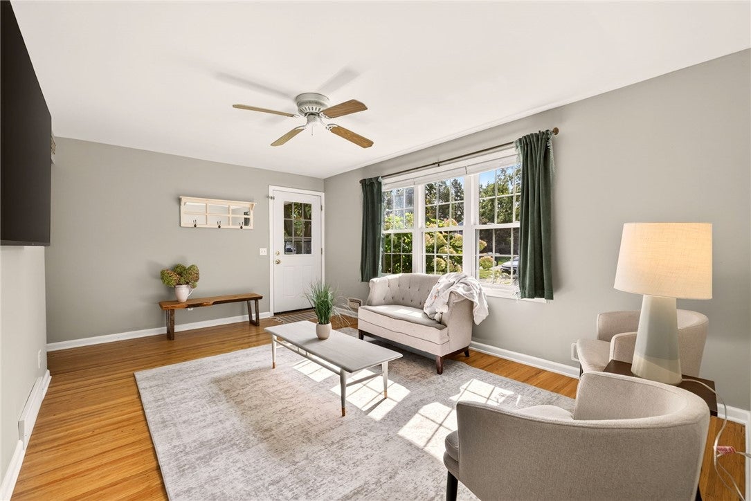 278 Beechwood Crescent