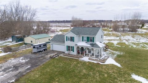 Photo of 441 Hamlin Parma Townline Road, Hamlin, NY 14468 (MLS # R1667891)