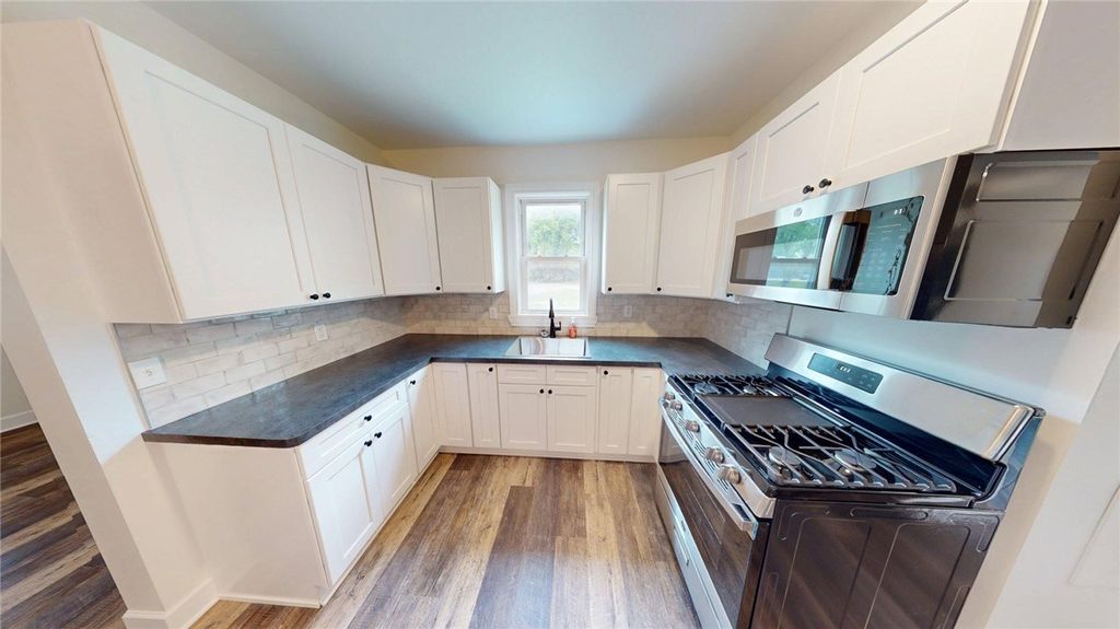 Photo of 248 Anderson Avenue, Rochester, NY 14607 (MLS # R1642395)