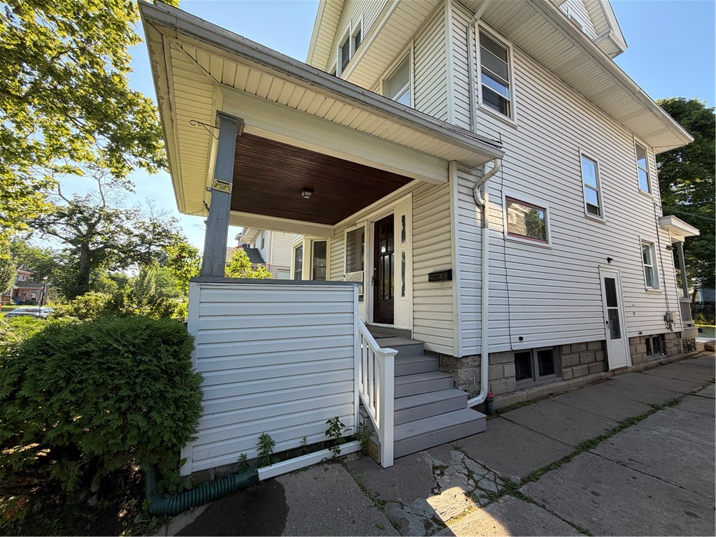 220 Electric Avenue