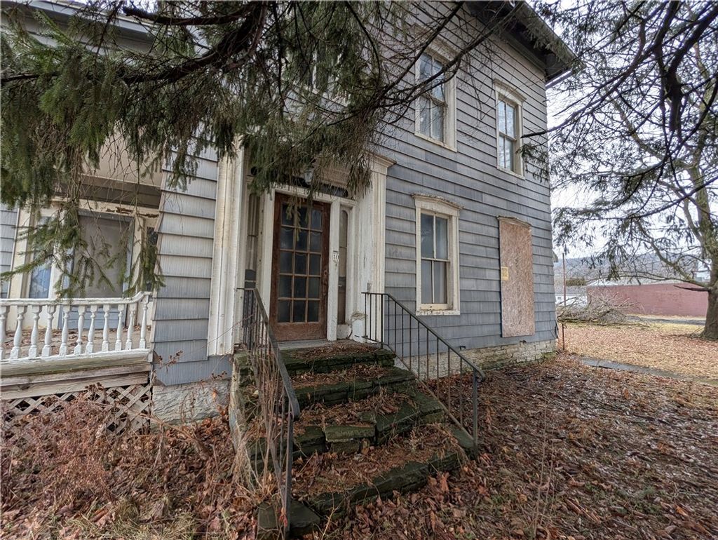 Photo of 10 E Main Street, Canisteo, NY 14823 (MLS # R1667791)