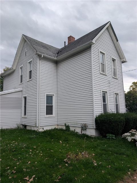 Photo of 950 N Main Street, Elmira City, NY 14901 (MLS # R1650373)