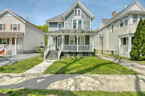Photo of 423 Meigs Street, Rochester, NY 14607 (MLS # R1676235)