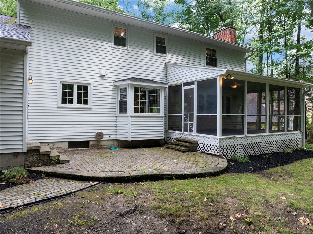 127 W Hill Terrace W