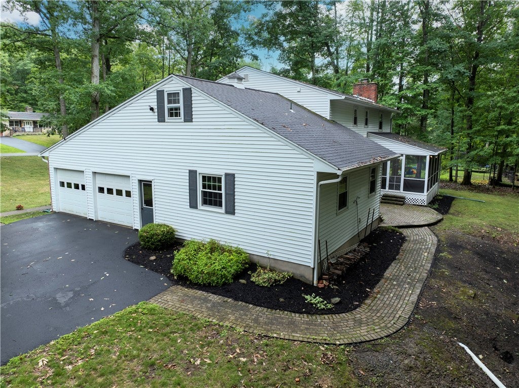 127 W Hill Terrace W