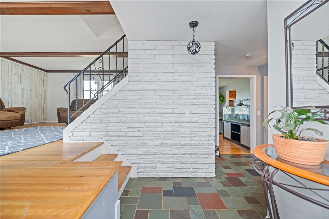 Search Properties 4 99 dorian lane