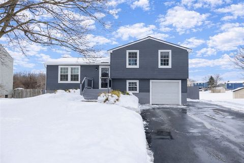 5722 Dalton Drive Farmington NY 14425
