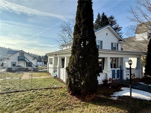 Photo of 22 King Street, Eldred, PA 16731 (MLS # R1657016)