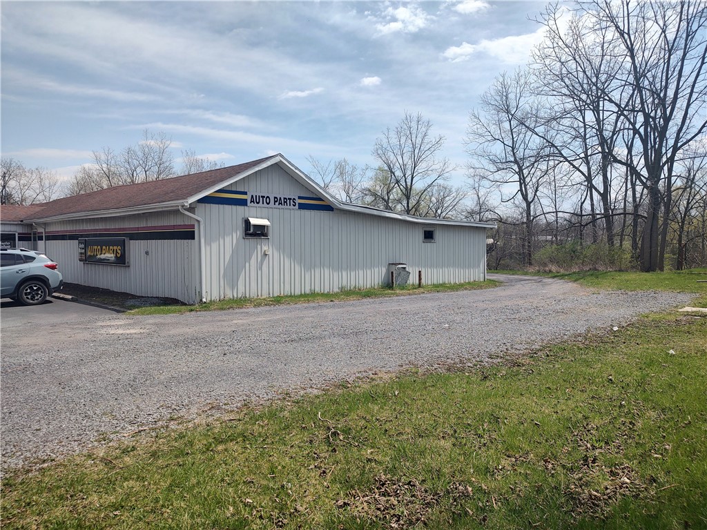 321 Fall Street, Seneca Falls, New York image 39