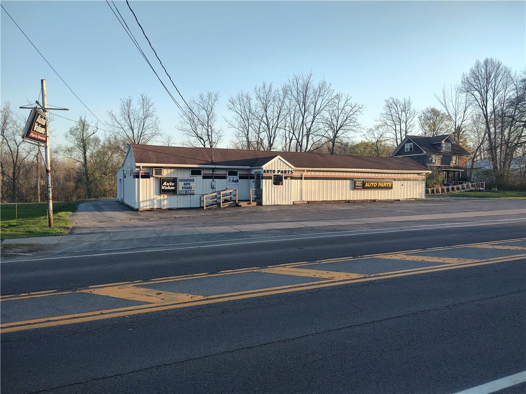321 Fall Street, Seneca Falls, New York image 2