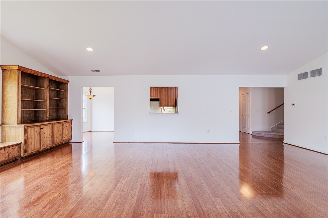 1102 Rivers Run, Henrietta, New York image 10