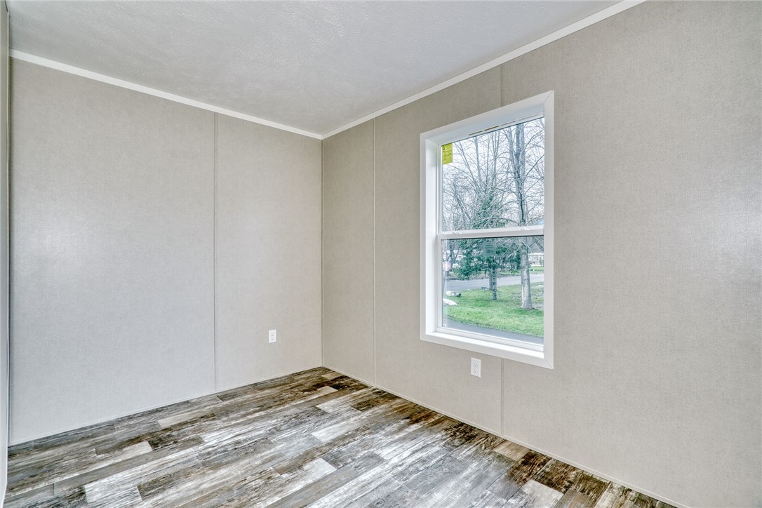 70 Rome Lane, Ontario, New York image 22