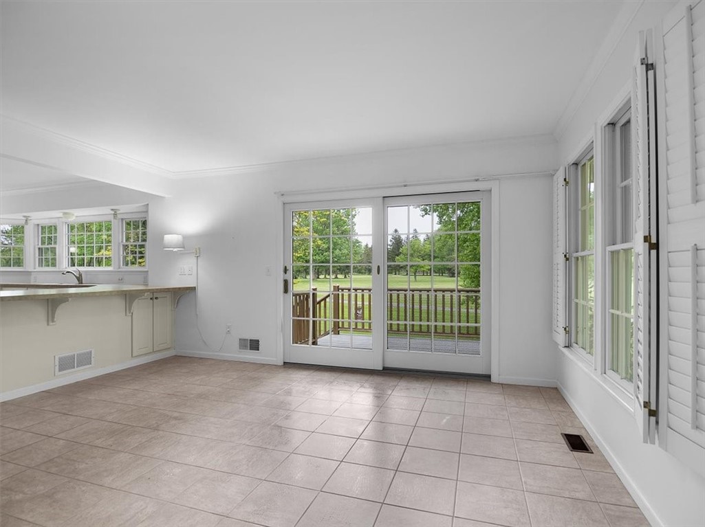6028 Walworth Rd Rd, Ontario, New York image 11