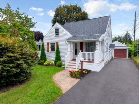 Homes For Sale - 524 W Filbert Street<br/> Monroe County, East Rochester, NY 14445
