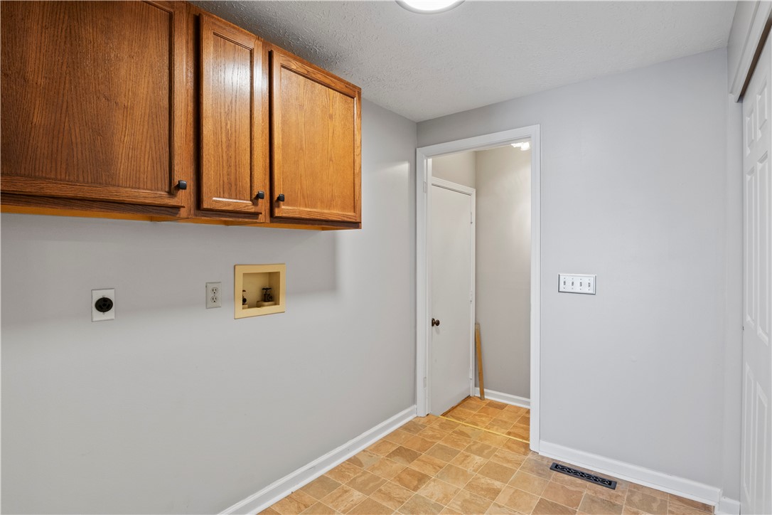 38 Flower Dale Circle, Greece, New York image 21