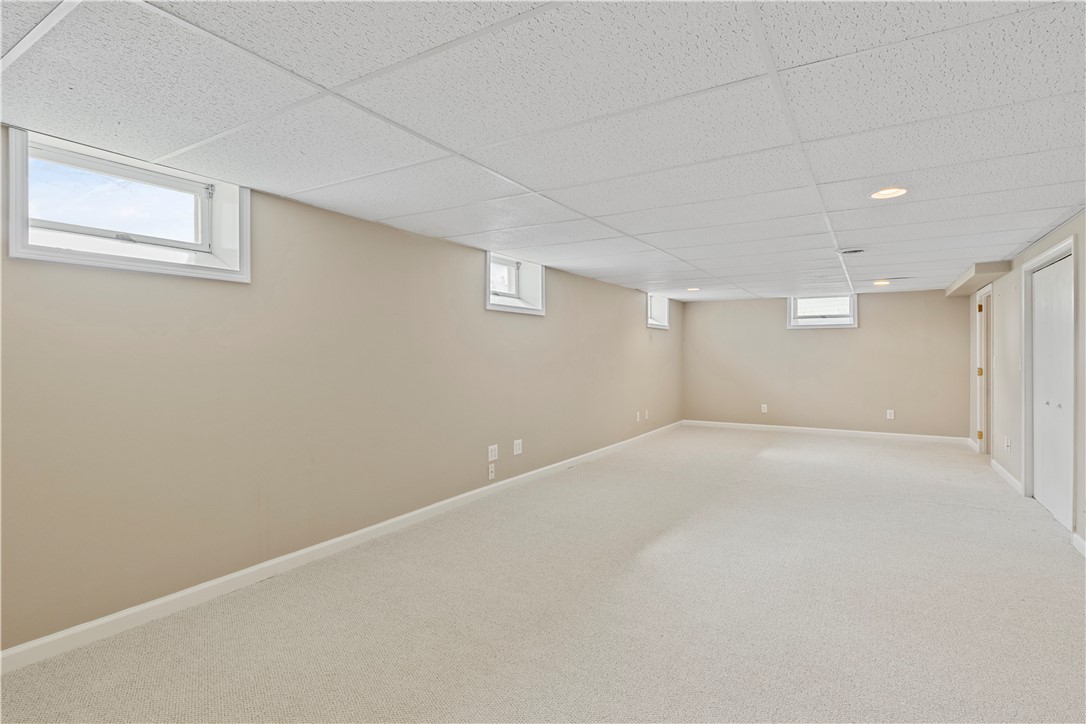 38 Flower Dale Circle, Greece, New York image 22