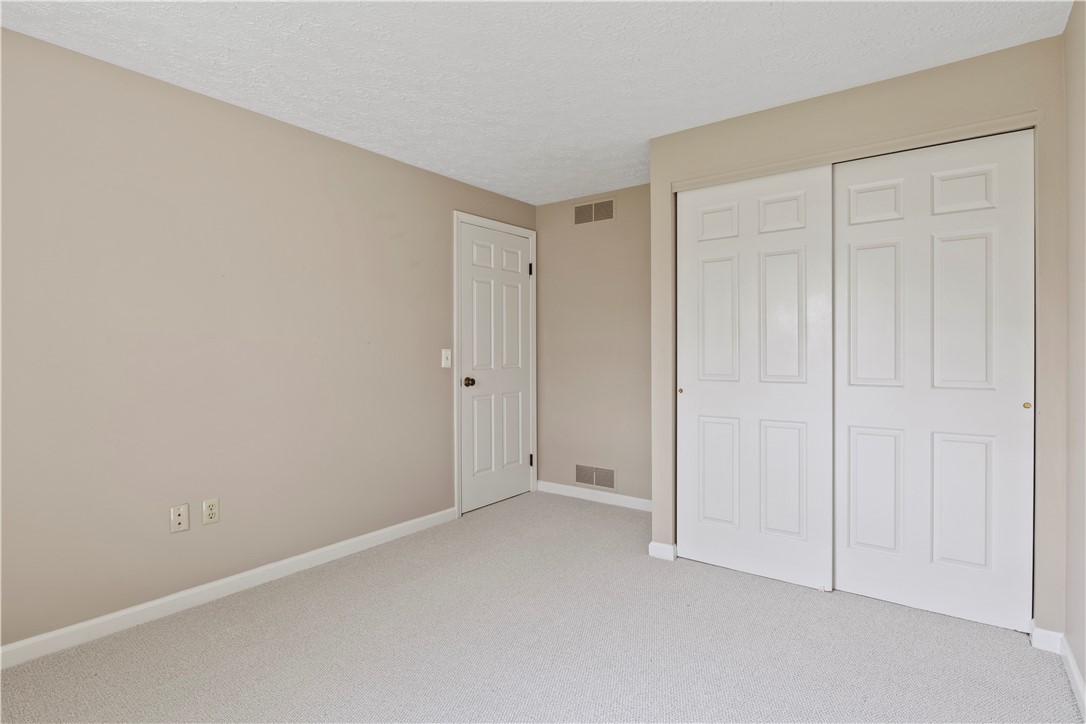 38 Flower Dale Circle, Greece, New York image 18