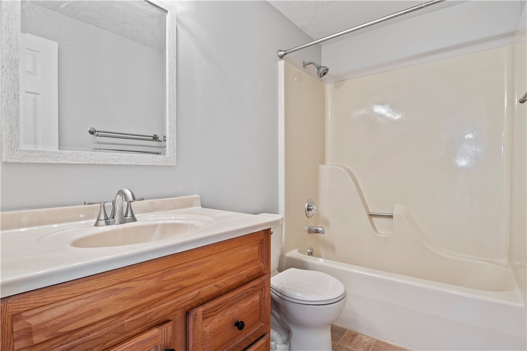 38 Flower Dale Circle, Greece, New York image 17