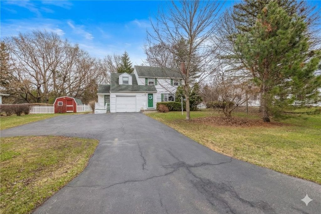 Photo of 500 Pinnacle Road, Henrietta, NY 14623 (MLS # R1666074)